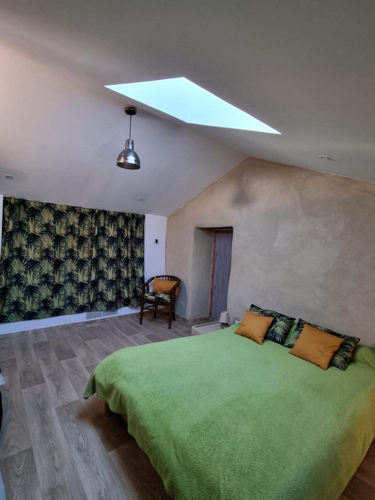 Villa Au Fil De Soi à Saint-Julien-de-Peyrolas Extérieur photo