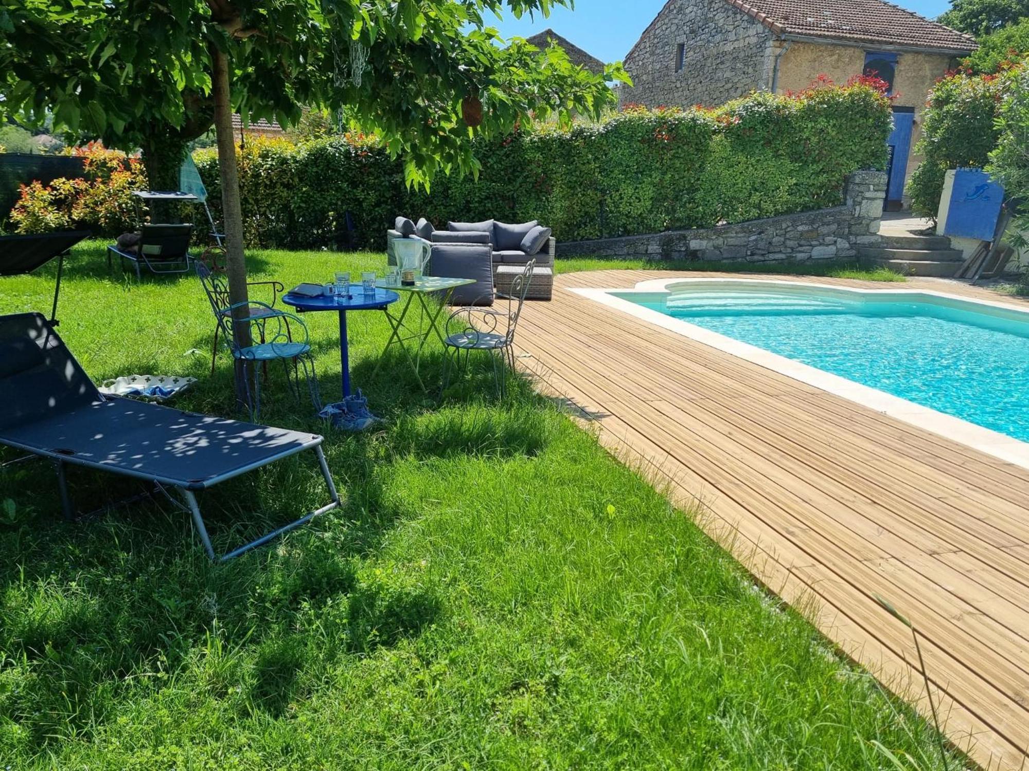 Villa Au Fil De Soi à Saint-Julien-de-Peyrolas Extérieur photo